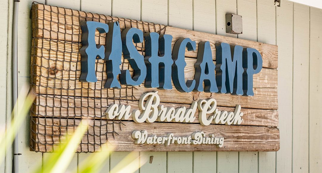 Fishcamp on Broad Creek: Hilton Head’s Gem for Seafood Aficionados